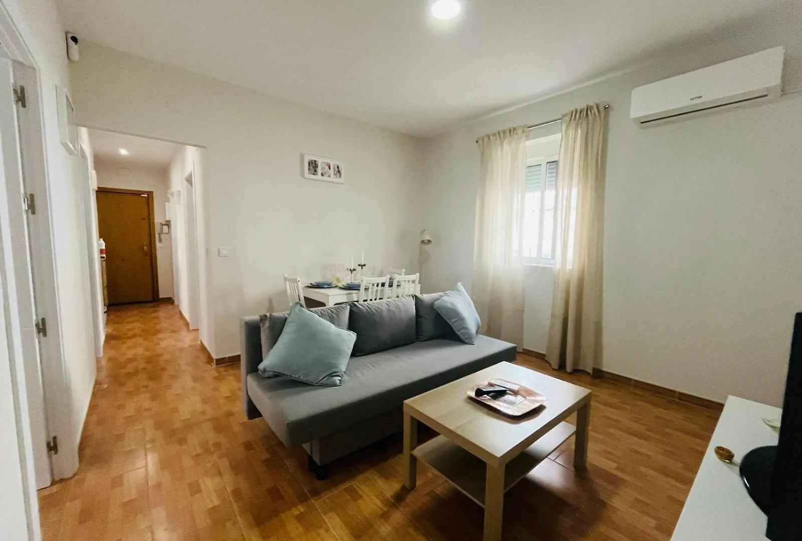 Leisa House Apartment Malaga